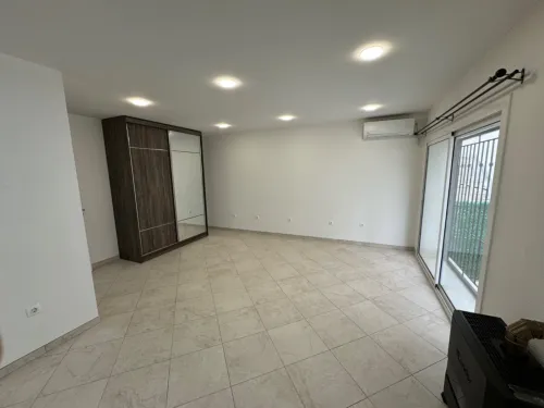 Location Appartement Niveau de villa Studio Alger El biar