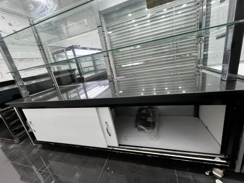 Présentoirs pâtisserie