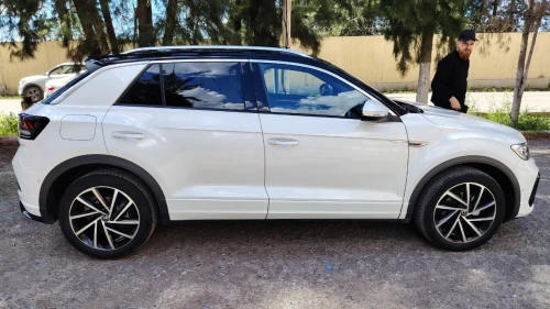 Volkswagen T-Roc 2024 