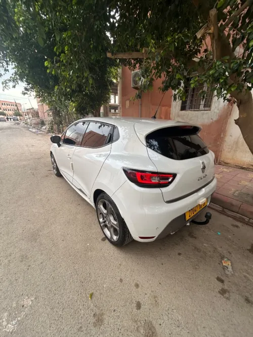 Renault Clio 4 2018 GT Line +