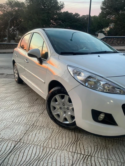 Peugeot 207 2013 207