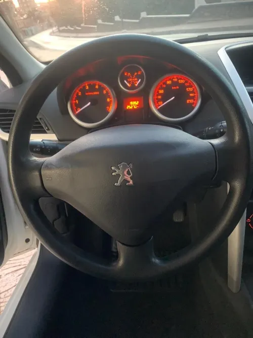 Peugeot 207 2013 207