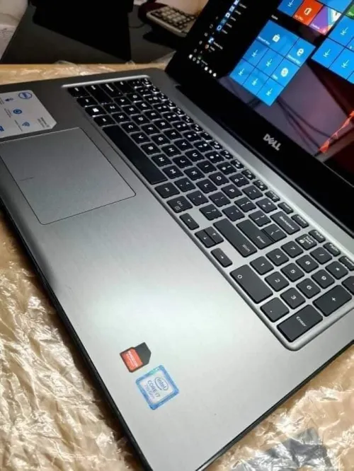 DELL Inspiron 