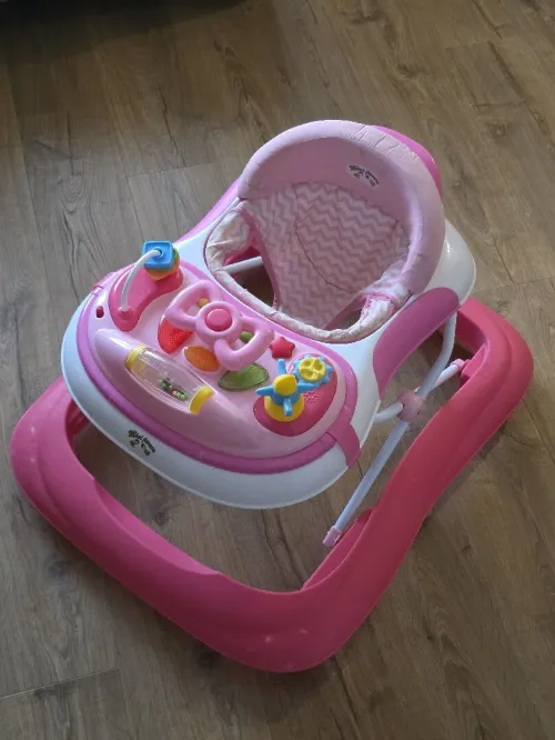 Trotteur bébé (fille)