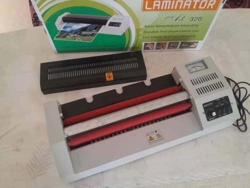 Laminator الة تغليف الورق A3