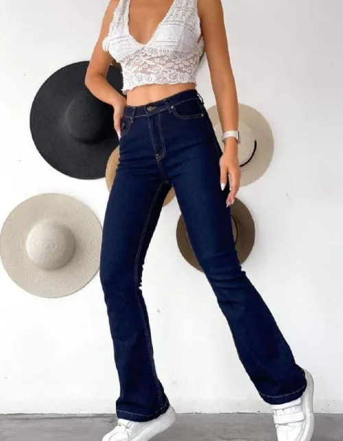  Pantalon jean patte d'éléphant 