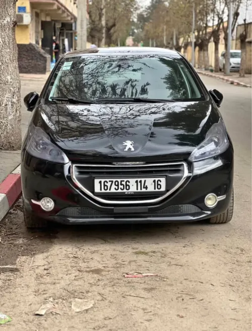 Peugeot 208 2014 Allure