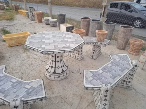Tables et Fontaines de décoration 