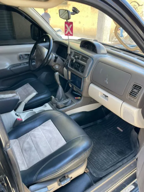 Mitsubishi Pajero Sport 2000 Pajero Sport