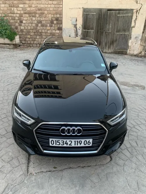 Audi A3 Ssportback 2019 S Line