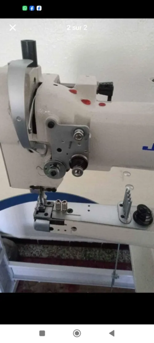 Machine bordeuse