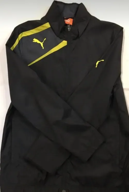 Veste survêtement PUMA, made in Vietnam 