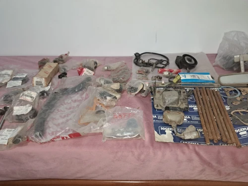 PIECES TOYOTA HZJ 80