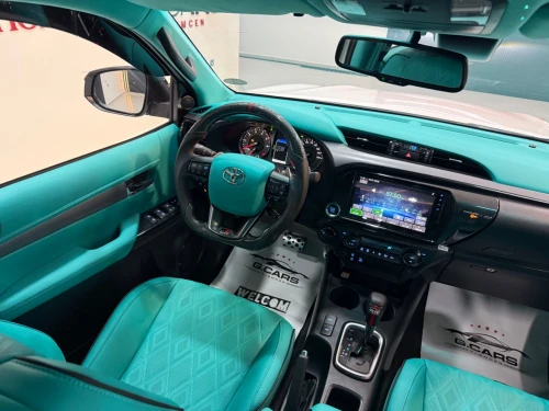 Toyota HILUX 4*4 2025 Gr sport / full option
