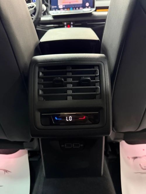 Volkswagen Golf8.5 full option 2026 R-line