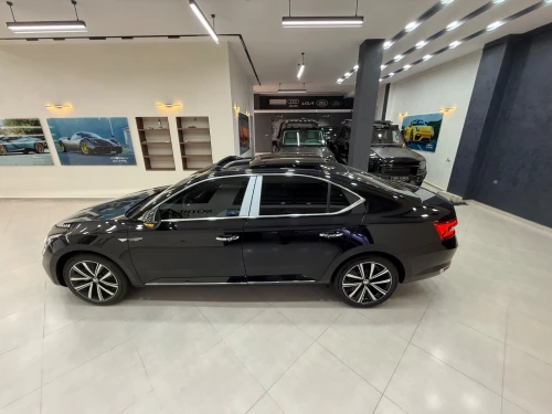 Skoda Superb 2025 Luxury