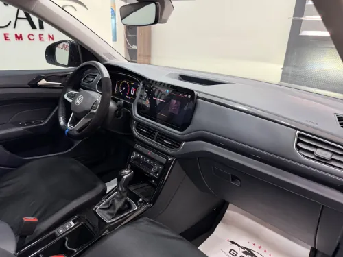 Volkswagen Tharu  2025 XR