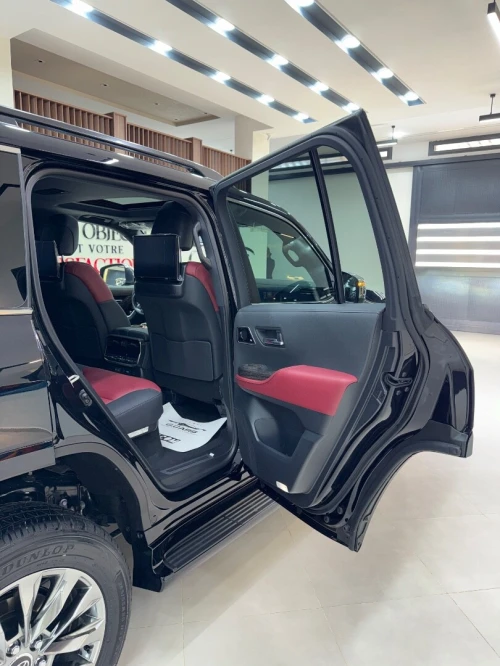 Toyota Land Cruiser  2025 VX-R / LC 300 FULL OPTION