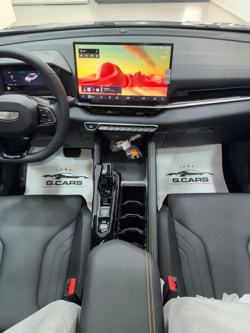 Geely Coolray 2026 Gif+
