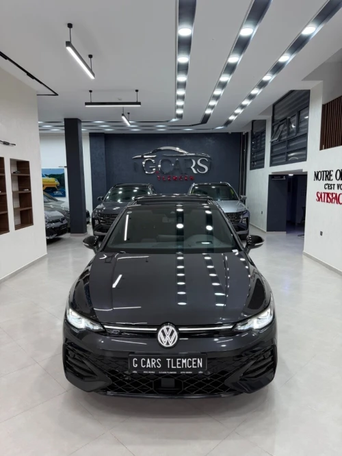 Volkswagen Golf 8,5 full option 2026 R-LINE / BLACK ÉDITION