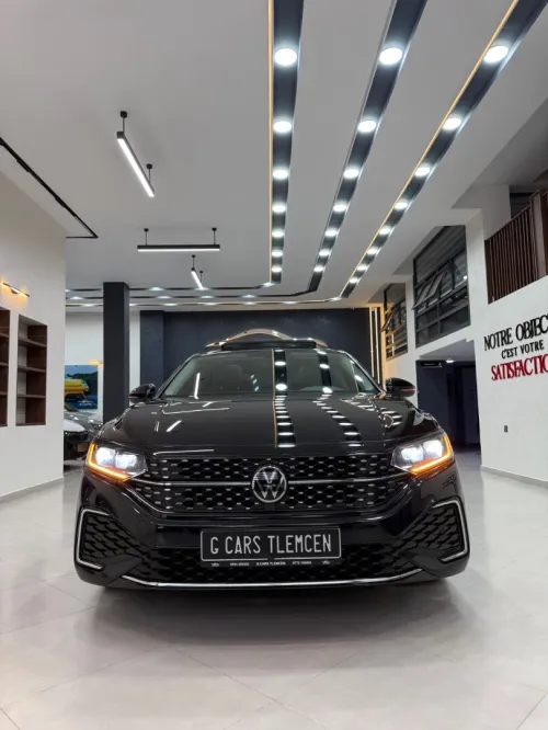 Volkswagen Passat 2024 Dragon 