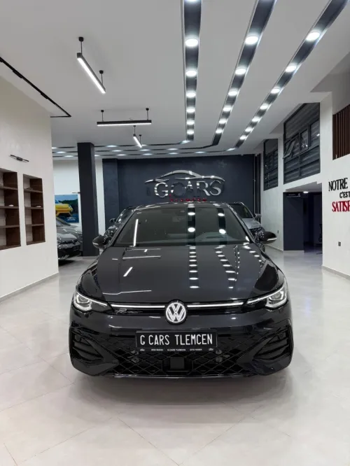 Volkswagen Golf 8,5 full option 2026 R-LINE / BLACK ÉDITION