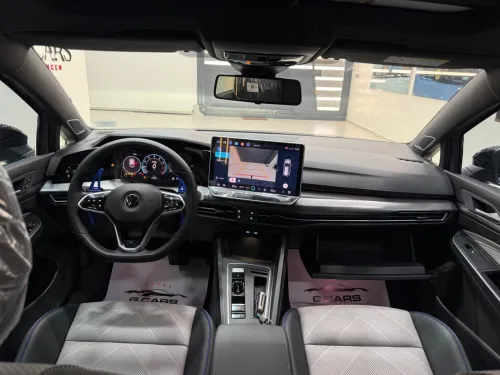 Volkswagen Golf8.5 full option 2026 R-line
