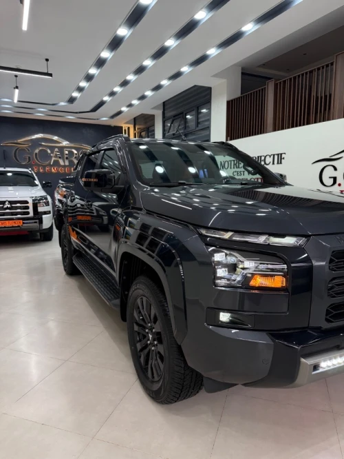 Mitsubishi L200 FULL OPTION 2026 BLACK ÉDITION