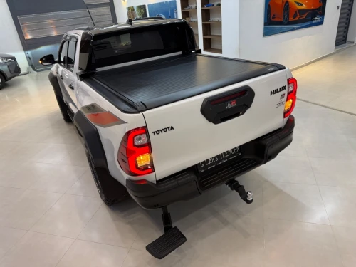 Toyota HILUX 4*4 FULL OPTION 2025 Gr sport vip