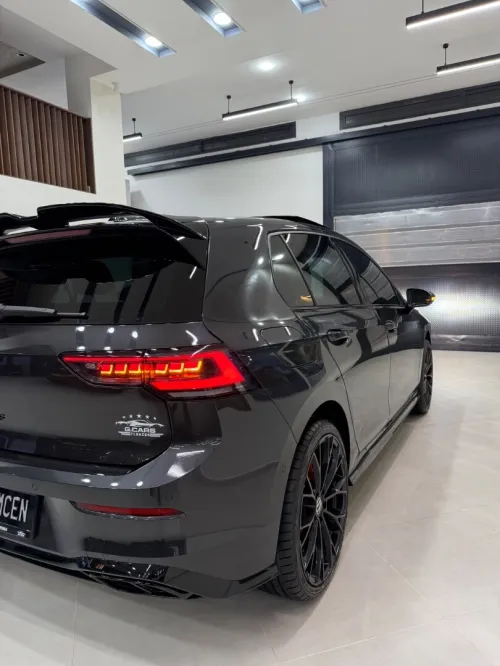 Volkswagen Golf 8,5 full option 2026 R-LINE / BLACK ÉDITION