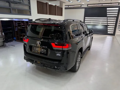 Toyota Land Cruiser  2025 VX-R / LC 300 FULL OPTION
