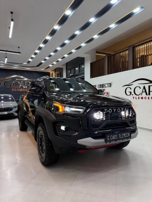 Toyota HILUX GR SPORT VIP 2026 RALLY EDITION