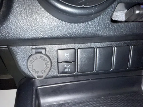 Toyota Revo  2025 HILUX FULL OPTION 4*4