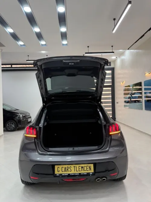 Peugeot 208 2024 GT