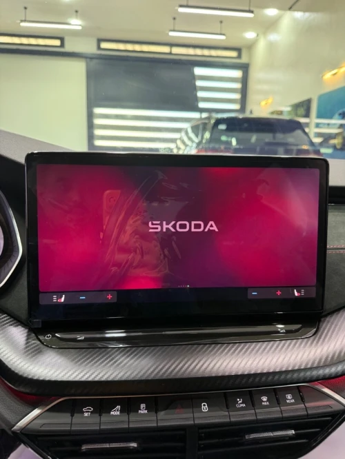 Skoda Octavia🇩🇪🇩🇪 2026 Rs / full option