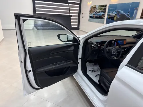 5 180 dvvt 2025 Full option