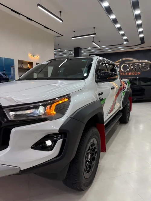 Toyota HILUX 2026 Gr sport rally édition