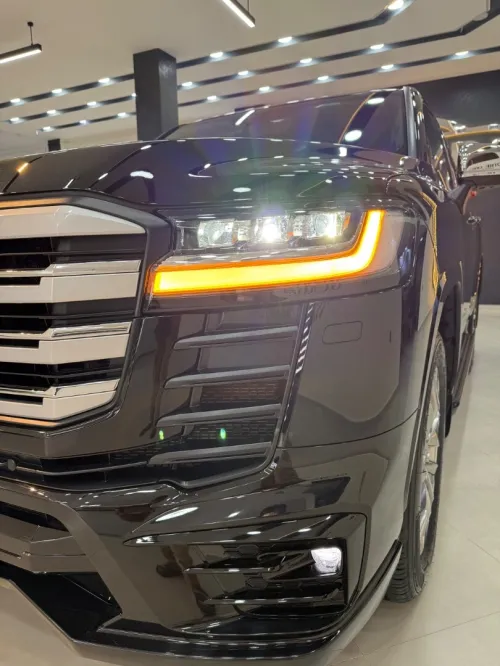 Toyota Land Cruiser  2025 VX-R / LC 300 FULL OPTION