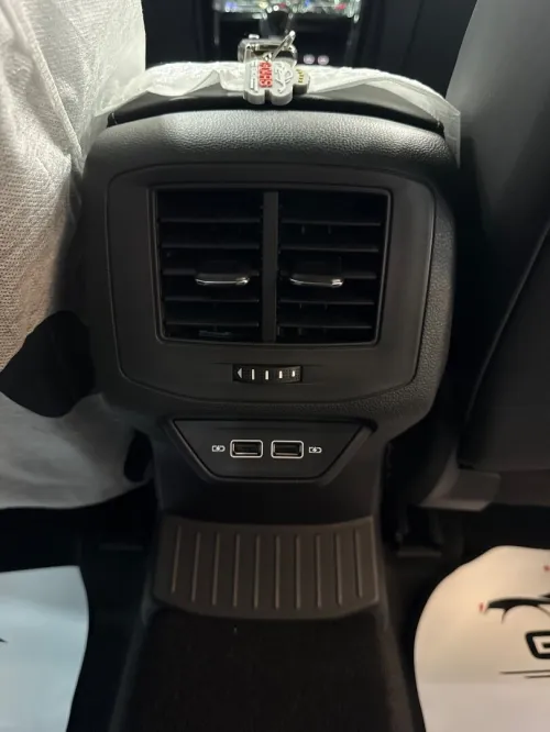 Volkswagen T-Roc 2026 R- Line Edition 
