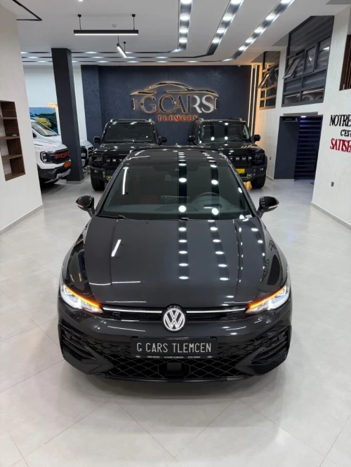 Volkswagen Golf 8,5 full option 2026 R-LINE / BLACK ÉDITION
