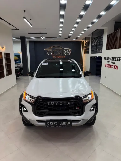 Toyota HILUX 2026 Gr sport rally édition