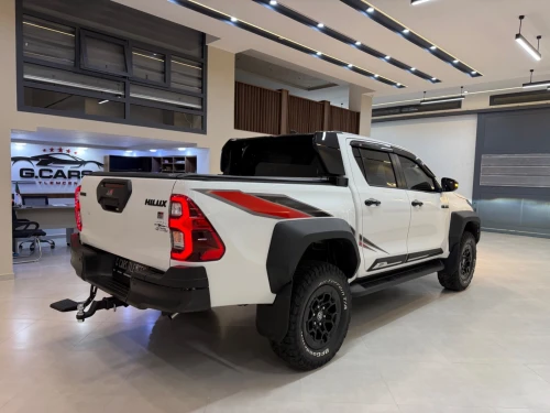 Toyota HILUX 4*4 FULL OPTION 2025 Gr sport vip