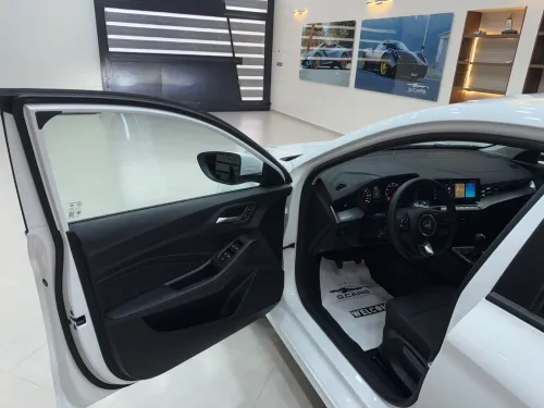 MG 5 2026 180 Dvvt