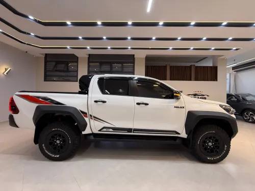 Toyota HILUX 4*4 FULL OPTION 2025 Gr sport vip