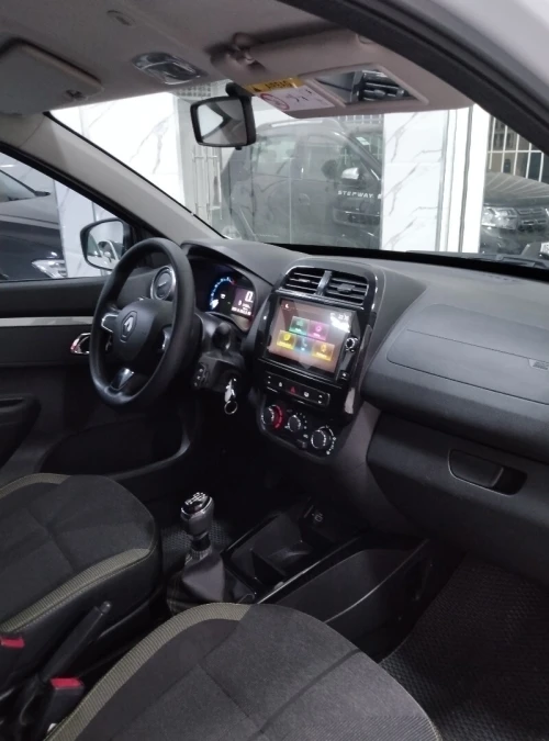 Renault Kwid 2024 Outsider