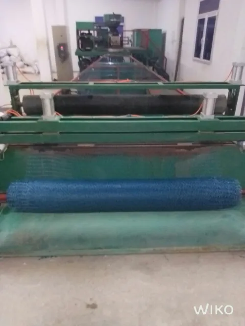 Machine grillage avertisseurs ألة صنع الحواجز
