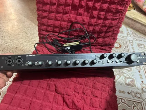 Carte son M-Track Eight from M-Audio