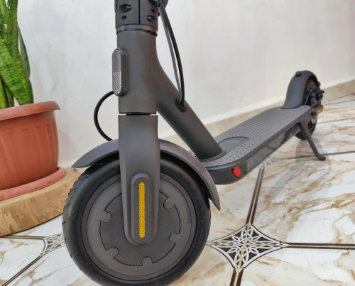 Trottinette Électrique Trotinette Xiaomi Essential I Faible kilométrage!