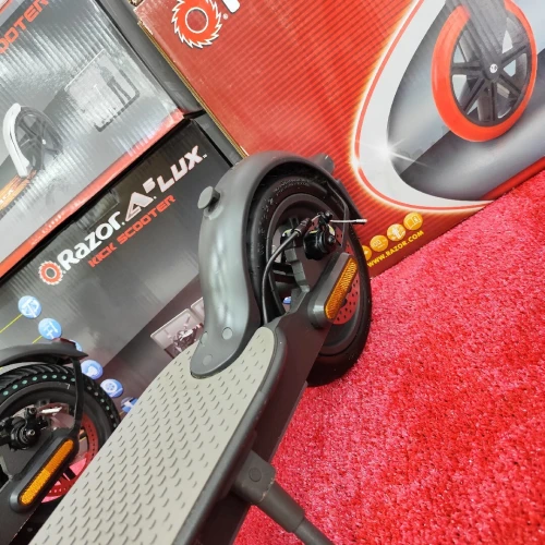 Trottinette Électrique Trotinette Xiaomi Essential I Faible kilométrage!