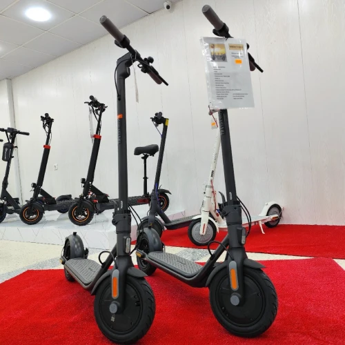 Trottinette Électrique Trotinette Ninebot F25 i PRIX CHOC!
